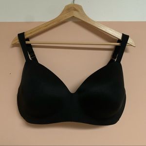 CACIQUE WIRELESS PADDED TSHIRT BRA